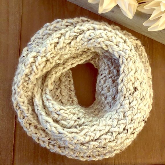 Cream Knit Infinity Scarf - Picture 1 of 4